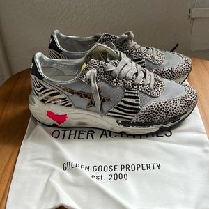 GOLDEN GOOSE